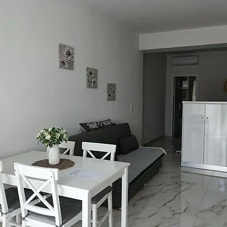 Aggelikas 2 Apartmán *